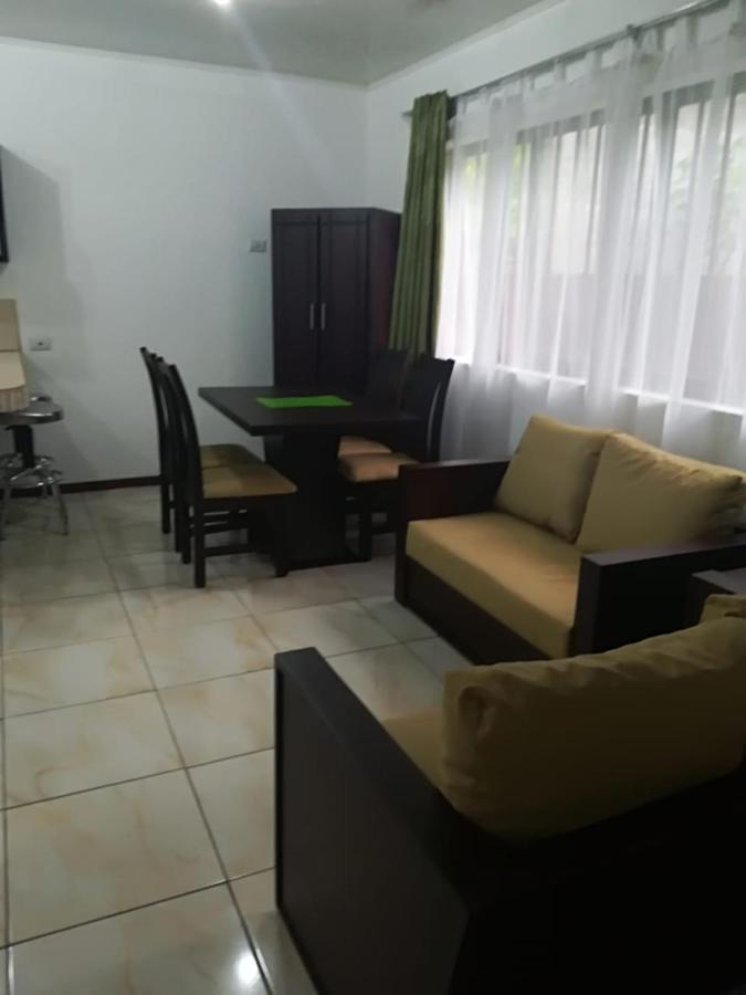 Apartamento Lopez Y Azofeifa Portete Exterior photo